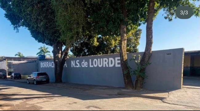 Fachada da Borracharia Nossa Senhora de Lourdes